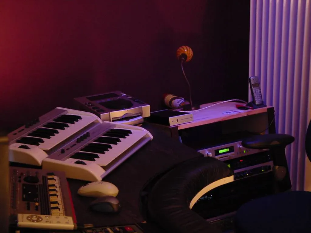 Foto uit de bijbehorende Purple Studio-bronvermelding